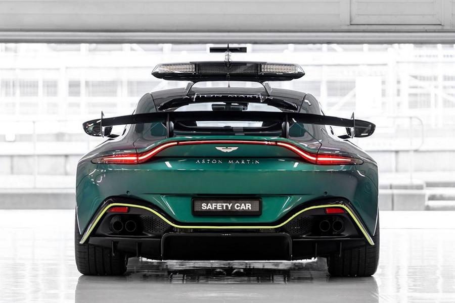 2021 Official Formula 1 Safety Car: Aston Martin!