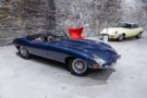 Der legendäre Jaguar E-Type feiert seinen 60. Geburtstag.