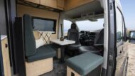 Ceramic grill and minibar in Loef's new 2021 camper!