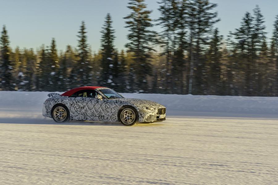 Mercedes-AMG SL lors des derniers tests hivernaux