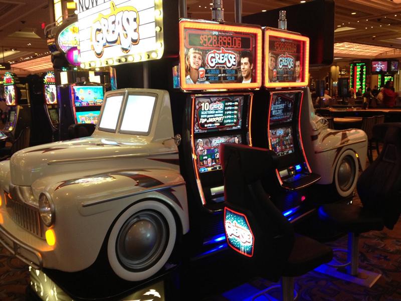 The best auto racing themed slot machines in online casinos