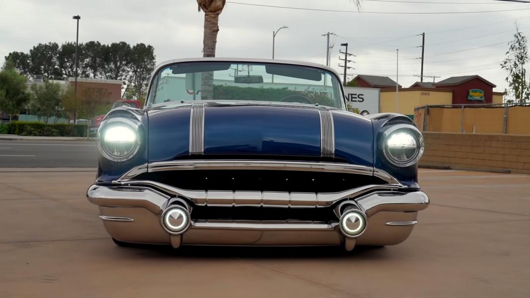 1956 Pontiac The Chief Restomod Tuning 3