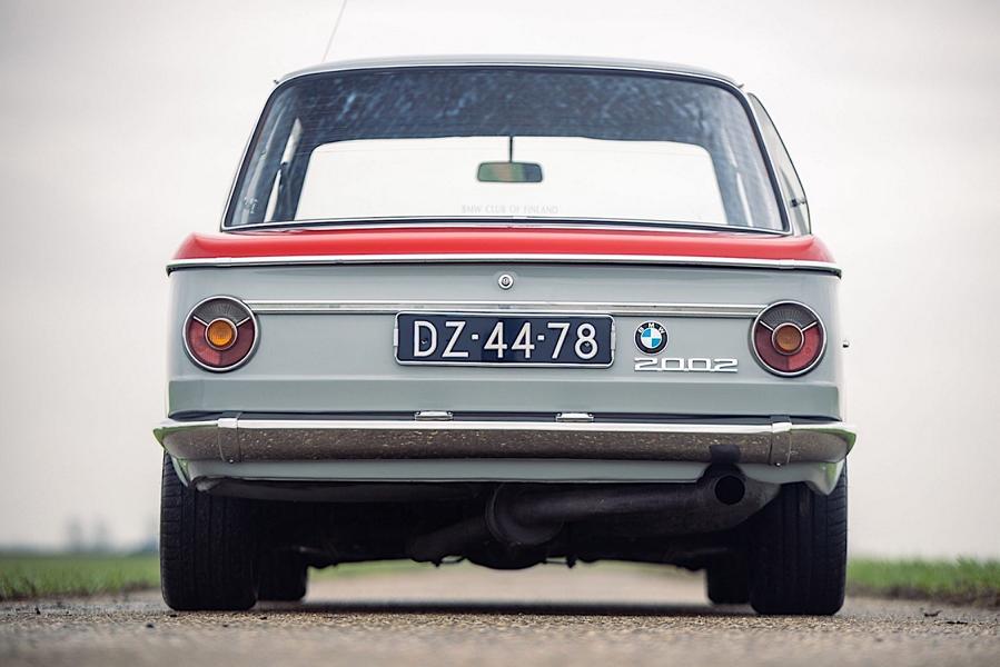 1972 BMW 2002 con motore a quattro cilindri E30-M3!