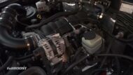 Vídeo: ¡Toyota Landcruiser LS-V8 como "Frank The Tank"!