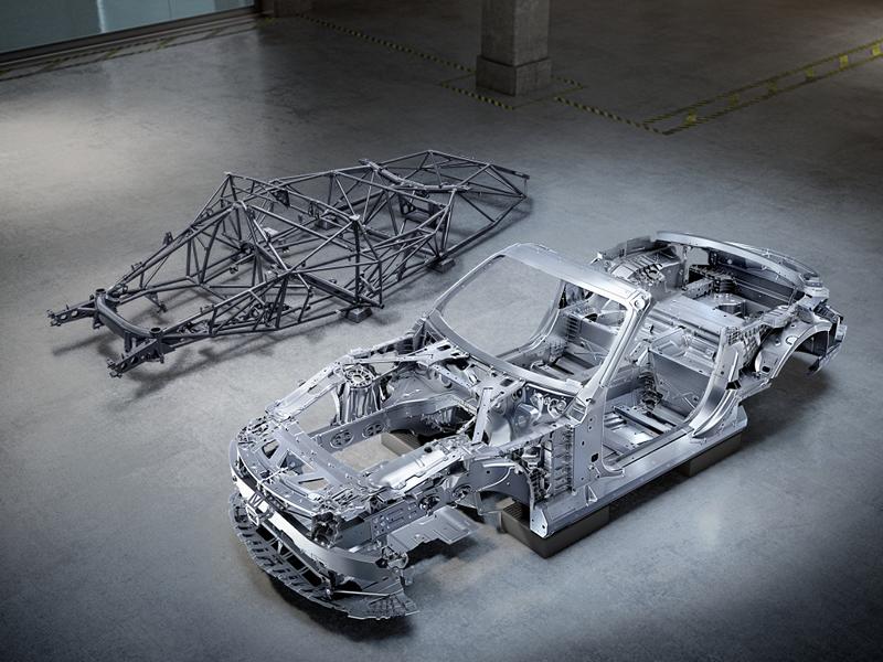 Completely new bodyshell for the upcoming Mercedes-AMG SL