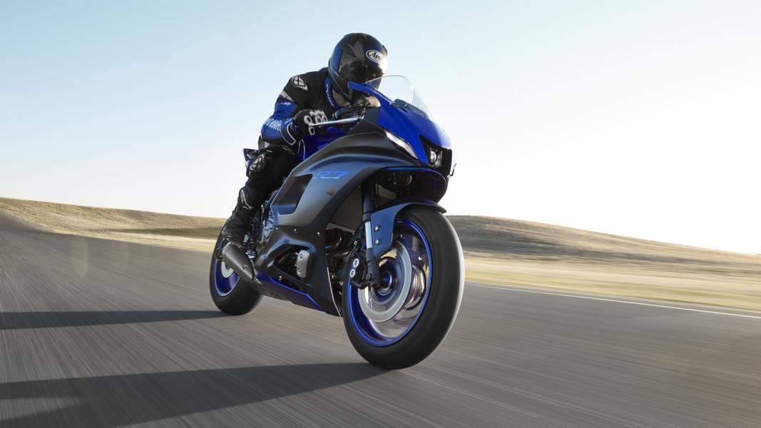 Nouvelle machine supersport: la Yamaha R7 de 73,4 chevaux!