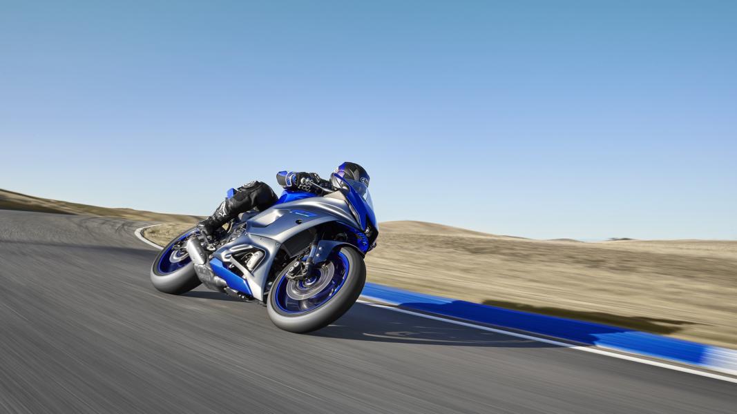 Nueva máquina superdeportiva: ¡la Yamaha R7 con 73,4 CV!