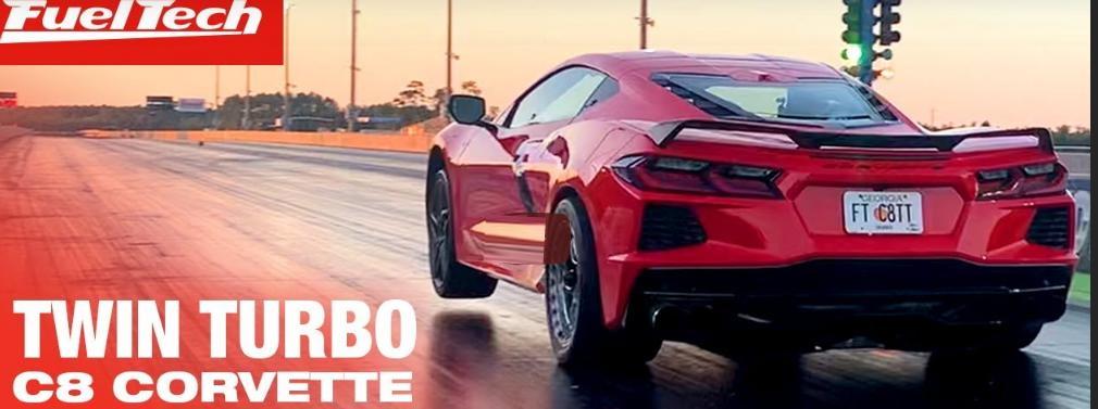 Video: BiTurbo Chevrolet Corvette C8 macht Wheelie!