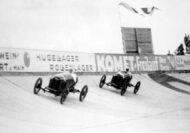 قبل 100 عام: رياضة السيارات الرائعة على مضمار سباق أوبل