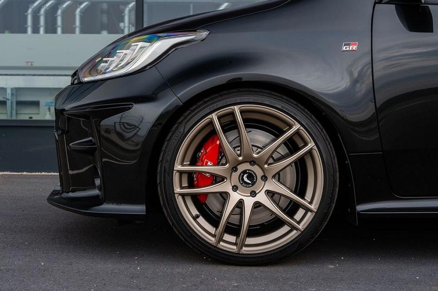 Shoxx - rims on the Japanese fighter toy Toyota GR Yaris