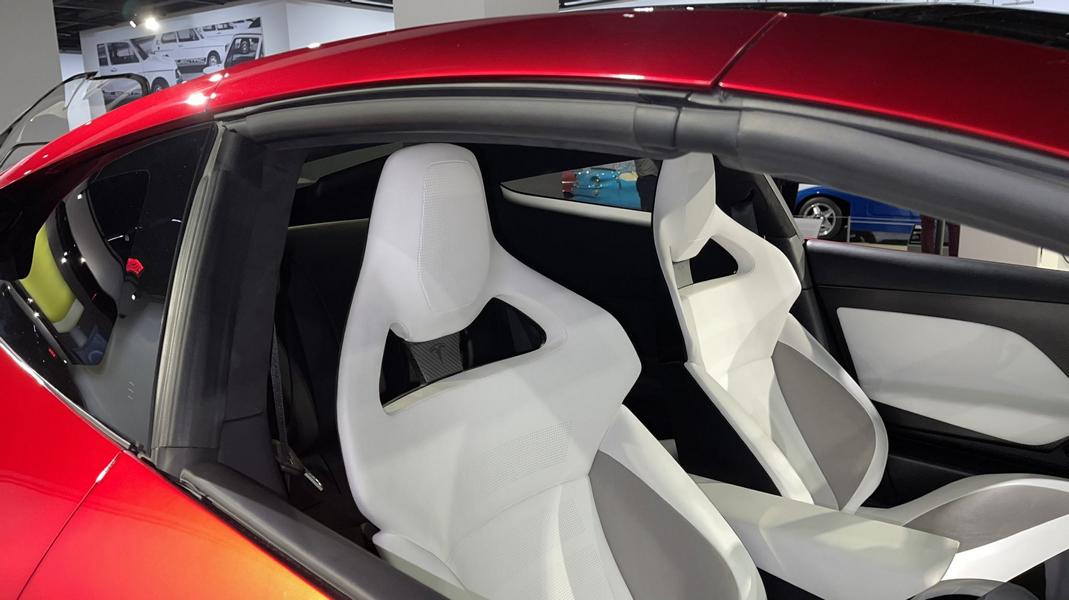 SpaceX Paket Am 2022 Tesla Roadster 6
