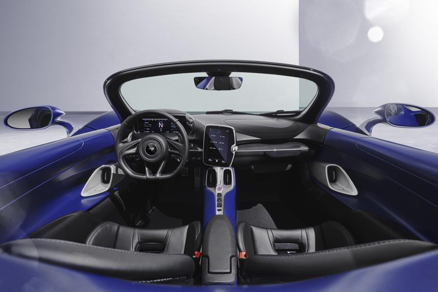 McLaren Elva windshield version goes into production