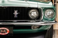 1969 Ford Mustang GT R Code Mit 7 Liter V8 11 190x127