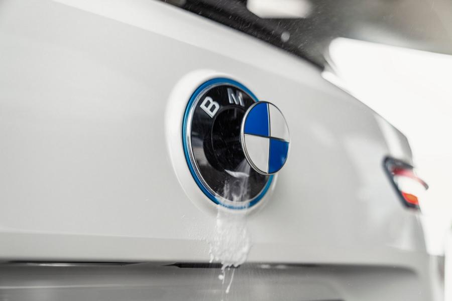 BMW iX Fahrerassistenzsysteme 5 Bald mit 600 PS: BMW bestätigt den iX M60 Stromer!
