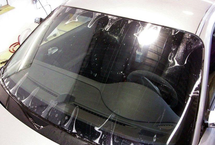 Splitterschutzfolie Autoscheiben Windschutzscheibe spiegel entspiegeln Antireflexbeschichtung / Autoscheiben entspiegeln möglich?