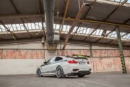 BMW M4 Coupe Weiss F82 Heck 190x127