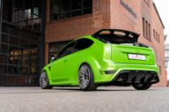 Ford Focus RS 06685 190x127