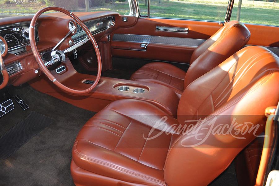 1960 Cadillac Coupe de Ville comme Restomod avec LS-V8 !