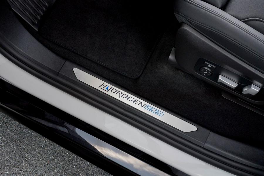 BMW IX5 Hydrogen Wasserstoff 2021 1