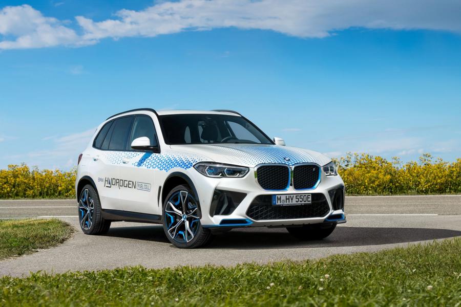 BMW IX5 Hydrogen Wasserstoff 2021 17