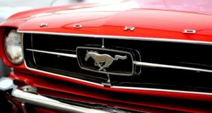 Ford Mustang Classic Import Germany 310x165 McLaren Automotive celebrates the 100th dealer opening