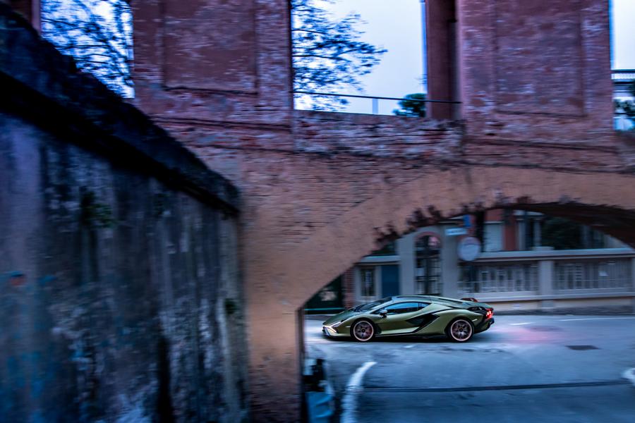Lamborghini Sian Homage Bolognas UNESCO Heritage 6