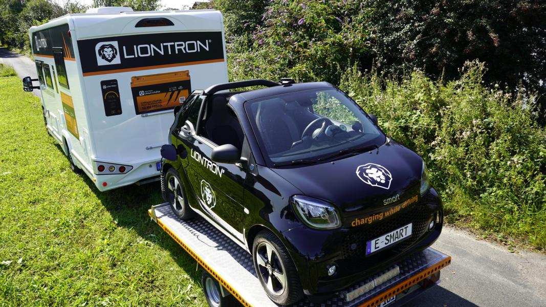 Liontron Wohnmobil Gespann E Smart Cabrio Autark Laden 2