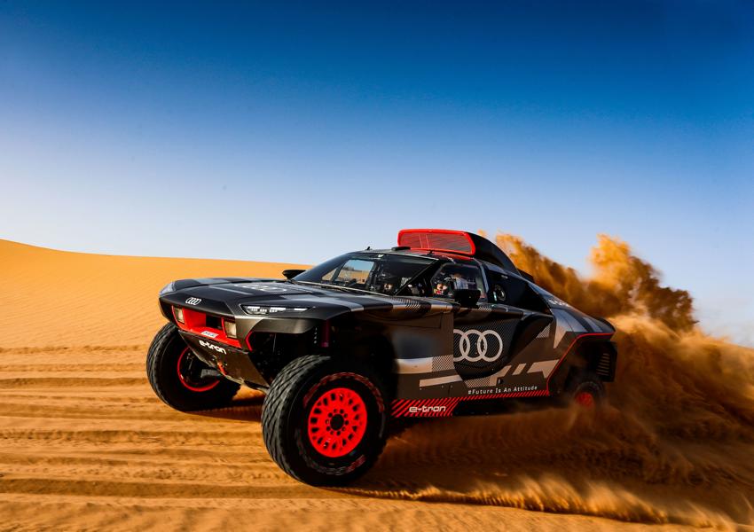 The Audi RS Q e-tron in the test in Morocco: heat and sandstorms!