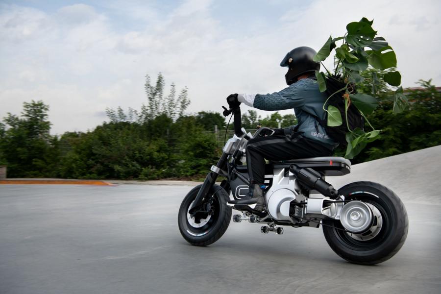 BMW Motorrad Concept CE 02 8