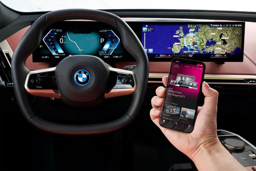 BMW iX est le premier véhicule premium avec 5G à bord !