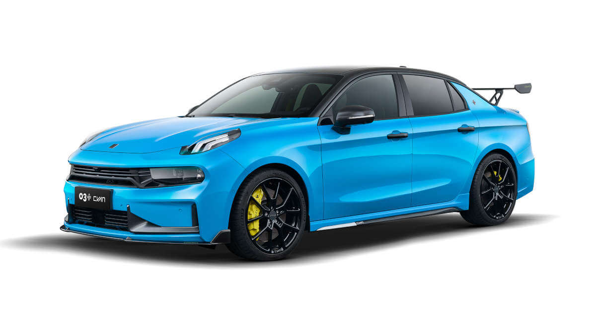 Lynk & Co. 03+ Cyan Edition: Middle class limo with WTCR optics!