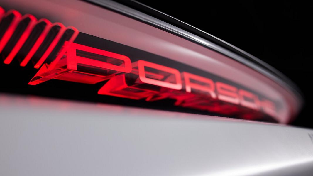 Porsche Concept Study Mission R: +1.000 PS athletes!
