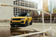 Video: Range Rover in het geel op 24 inch Vossen velgen!