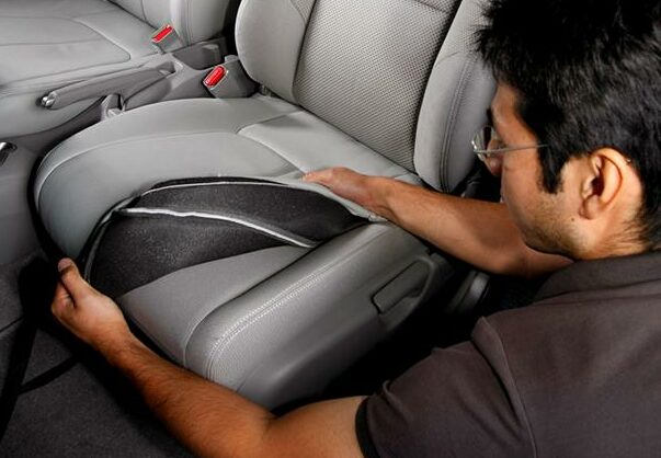 Obligation To Have An Airbag Notice On Seat Covers - Can You Use Seat Covers With Side Airbags