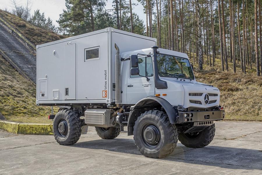 Unimog Bliss Mobil Mercedes Benz Special Trucks auf der „Abenteuer & Allrad“ 2021