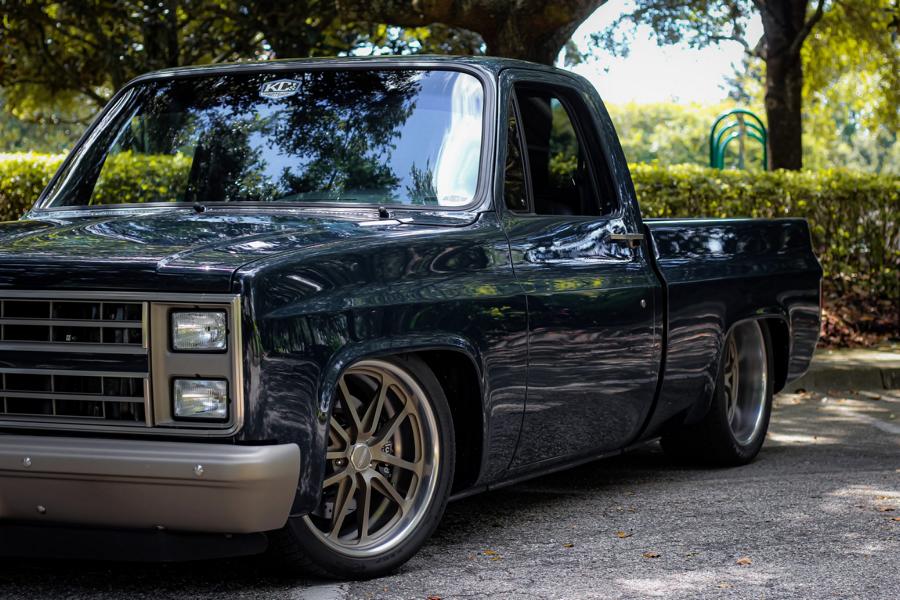 1986 Chevrolet C10 with 900 PS LS7 V8 supercharger!