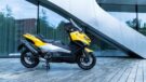2022 YAM XP500A EU RYC1 STA 005 03 preview 135x76 Neue Yamaha Sportroller   TMAX und TMAX Tech MAX!