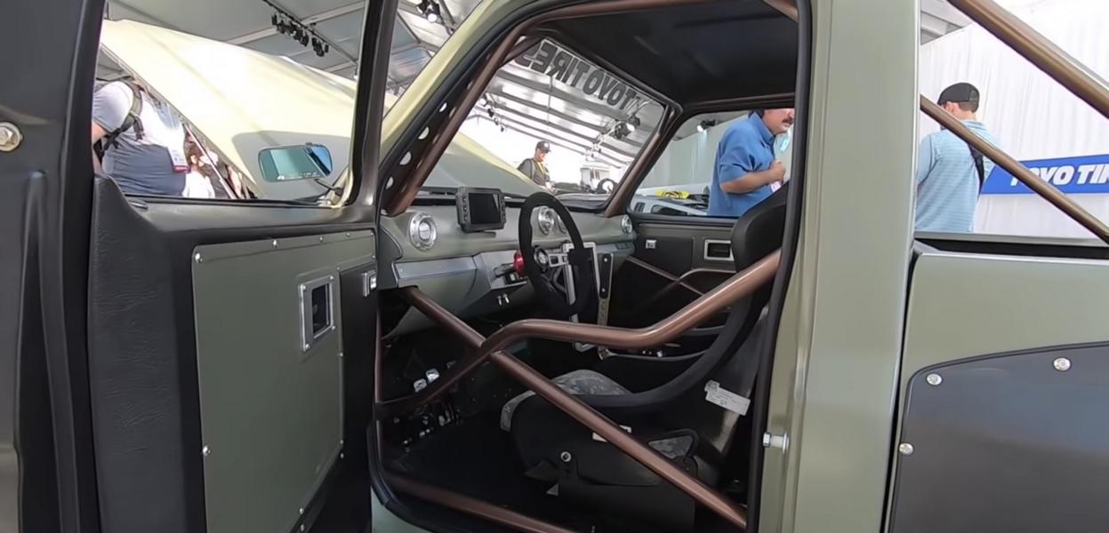 Video: 900 PK Chevrolet C10 pick-up op de SEMA Show 2021!