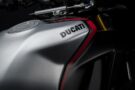 Ducati Streetfighter V4 SP 2022 18 135x90
