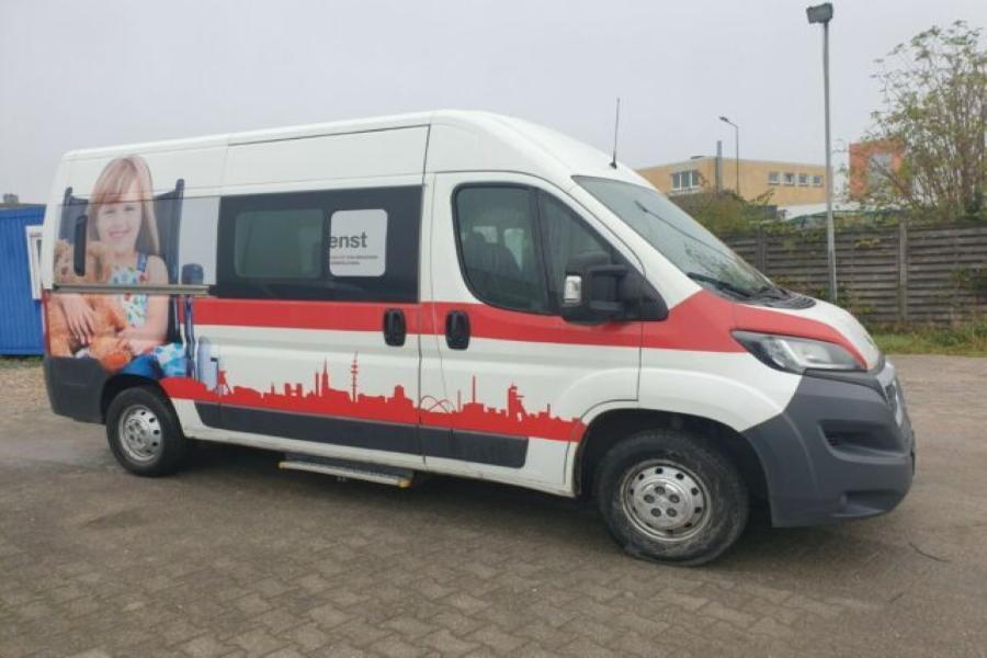 Kleinbus kaufen gebraucht Personenbefoerderung Der Kleinbus: Ein idealer Transporter für das Unternehmen!