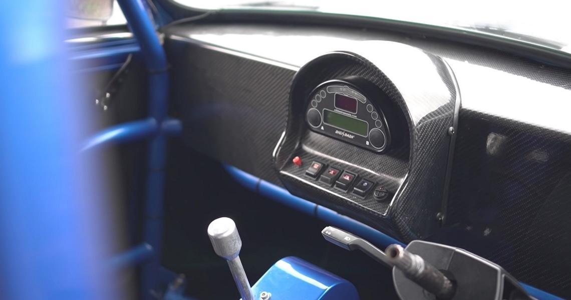 Video: alter 71er Mini Clubman mit Honda Ep3 K20-Motor!