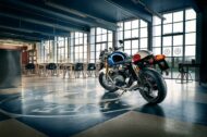 TRIUMPH special model Thruxton RS Ton Up Special Edition
