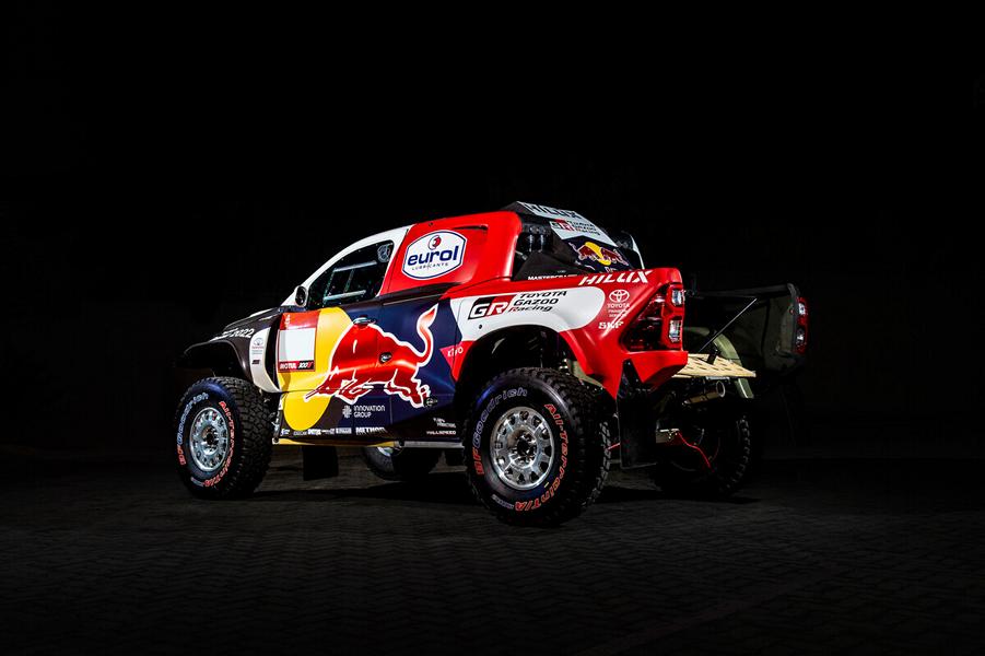 Toyota 2022 GR DKR Hilux Rally Dakar 1