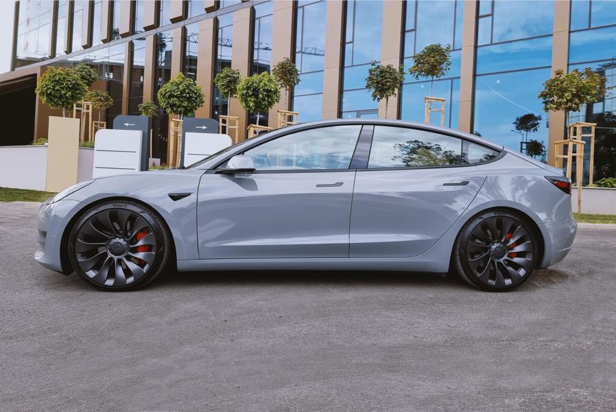 Vilner Tesla Model 3 Interieur Tuning 2 Mehr Verarbeitungsqualität: Vilner veredelt Tesla Model 3!
