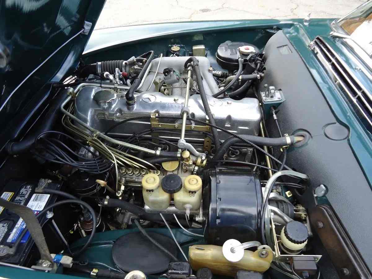 1965er Mercedes 230 SL Pagode W113 Engine Swap 3 1965er Mercedes 230 SL Pagode (W113) mit Engine Swap und Klima!