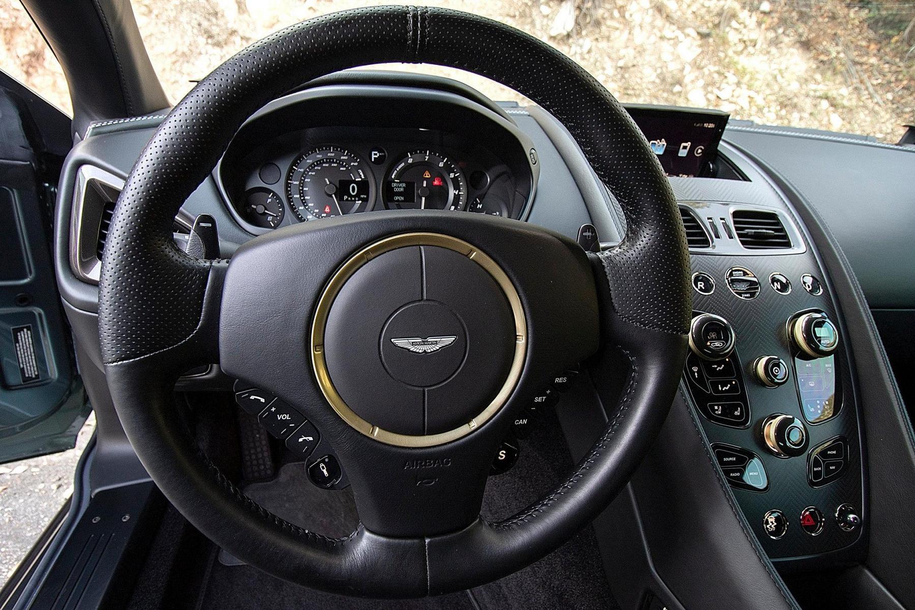 Aston Martin Vanquish Zagato Coupes Tuning 37 Verkauft: edles Aston Martin Vanquish Zagato Coupé!