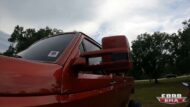 Wideo: Pickup Ford F-250 z szalonym podnośnikiem 22 cali!