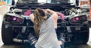 Repair woman tuning girl 3 e1638360480387 310x165 7 common misconceptions: the car insurance!