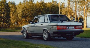 Volvo 240 Berlina Ford V8 Motore a benzina sovralimentato Restomod Swap Tuning 6 310x165 1969 Ford Mustang con Coyote V8 di GT Graphics & Custom!