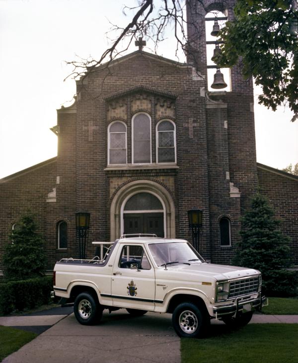 1980 Custom Ford Bronco Pope 01